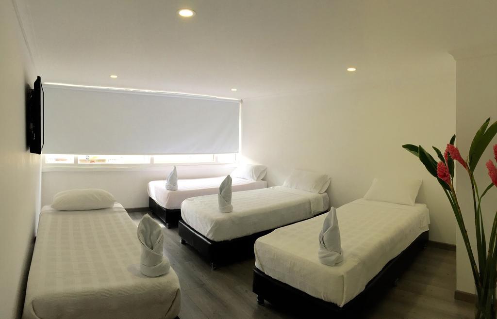 Hotel Metro 26 Bogota Room photo